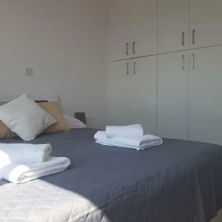 Apartment Evgenia Crt. 82 *