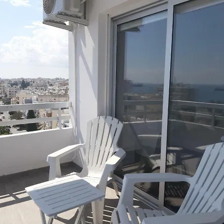 Evgenia Crt. 82